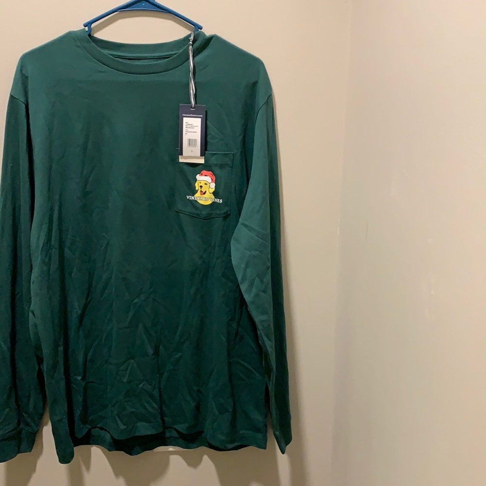 Vineyard Vines holiday shirt
